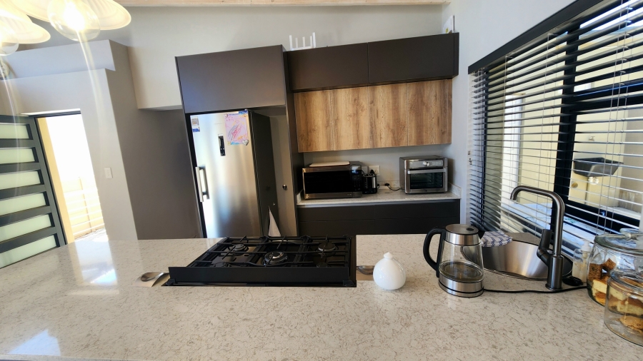 3 Bedroom Property for Sale in Hartenbos Heuwels Western Cape